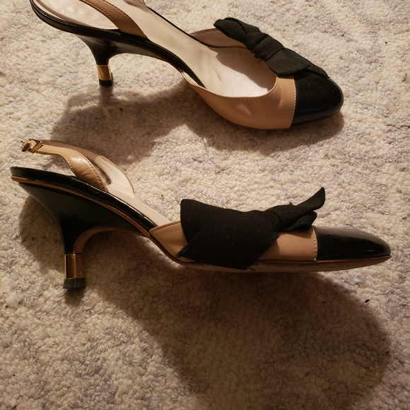 Classic MaryJane Holiday Shoe Guiseppi Zinotti Tan w/ Blk Patent Heel& Bow Sz:37 - Picture 4 of 8